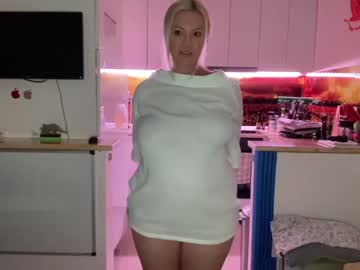 Nude girl kiradivine image #5550056