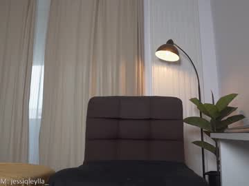 Nude girl queen_leylla image #3142676