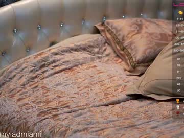 Nude man holiday_boys image #3097362