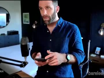 Nude man bareleeworking image #3883576