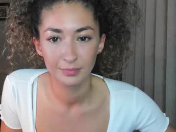 tinayoudream nude cam