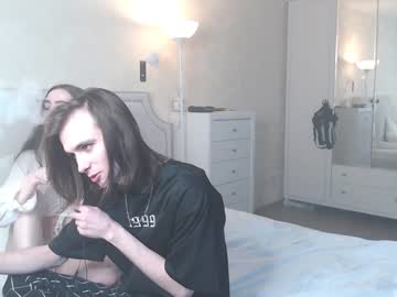 Nude couple dealerslat image #1652622