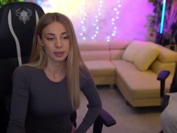 Nude couple kira0541 image #5715637