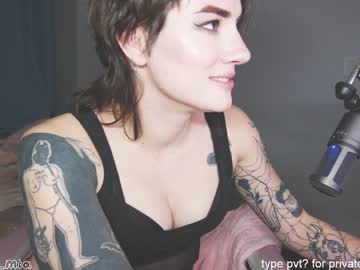 Nude girl aynmarie image #4693580