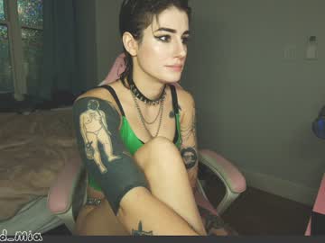 Nude girl aynmarie image #4585225