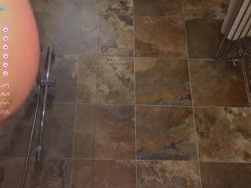 Nude girl uwunikaa image #5608987