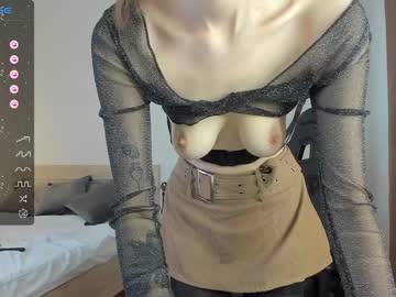 Nude girl amilia4u image #5165322