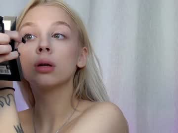 Nude girl shycinderella image #287047