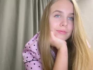 Nude girl gosssip image #3375373