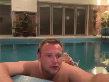 Nude couple support22 image #6650917