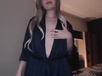 Nude girl lucy_littleangle image #2865082