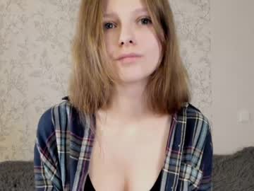 Nude girl alainaestrada image #5502940