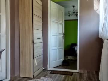 Nude girl 2whitediamonds image #3665803