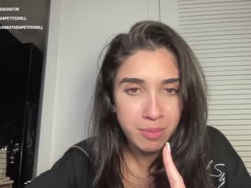 Nude girl anastasiapetitegirll image #4535609