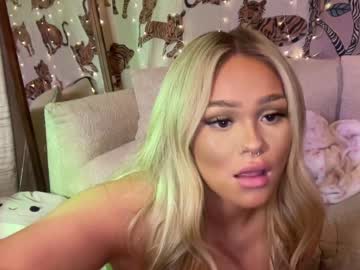 Nude girl ari_02 image #6540260