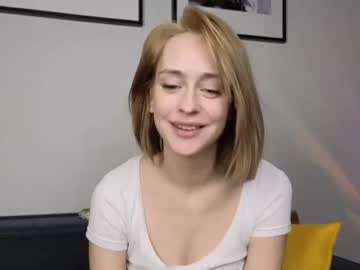 oliviablondie nude cam