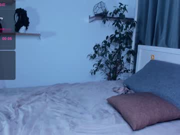 Nude girl _night_moon_ image #5763485