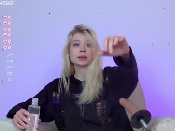 Nude girl shycinderella image #4109652