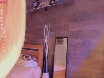 Nude girl yolandabertha image #3591296