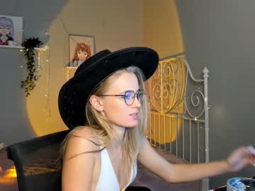 Nude girl linellali image #2469922