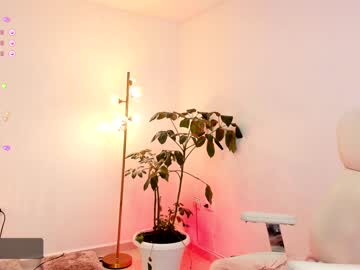 Nude girl ashley2004_ image #6588118