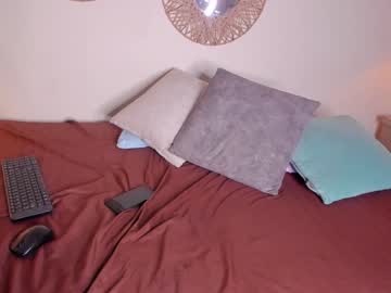 Nude girl sara_skiinny image #2707108