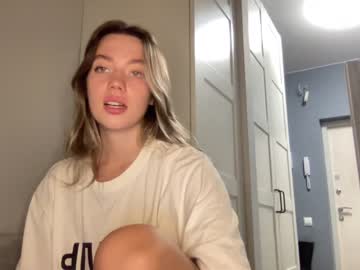 Nude girl angel_from_sky image #5153041