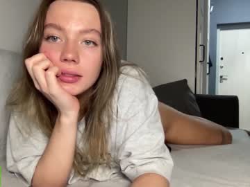 Nude girl angel_from_sky image #6109718