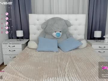 Nude girl emmika_ image #3615127