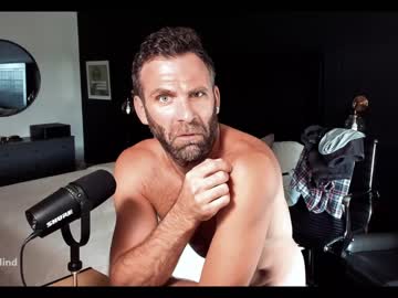 Nude man bareleeworking image #4777350