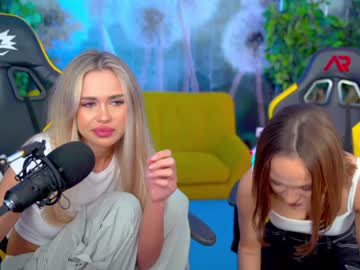 Nude couple kira0541 image #4052304