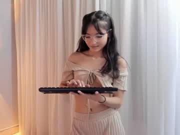 Nude girl little_effy18 image #4875926