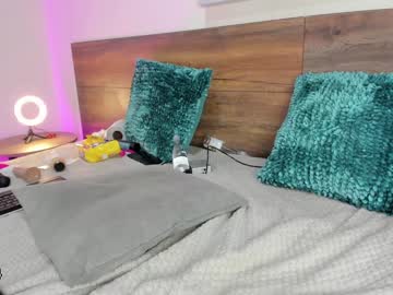 Nude girl _honeybee18 image #527285