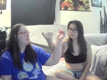 Nude couple neopolotinsakura420 image #3630270